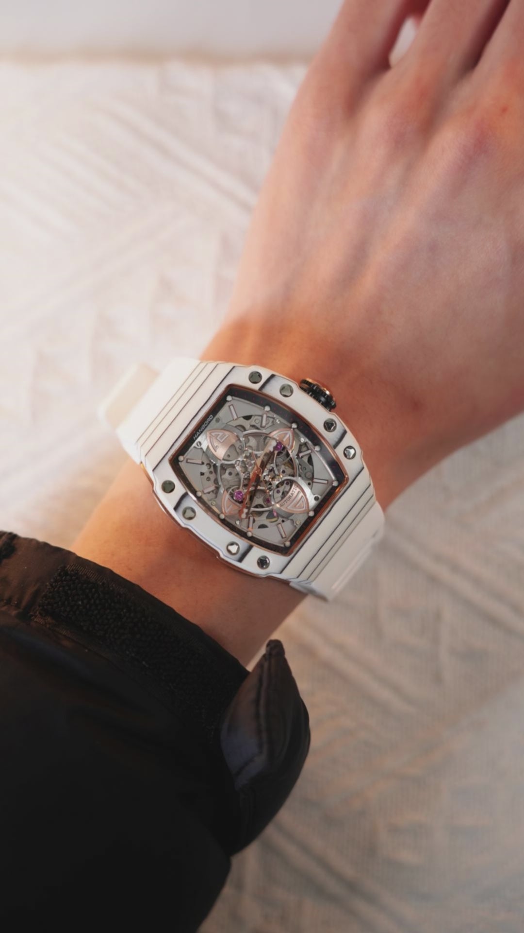 HANBORO Clover King – Carbon Fiber Bezel & Four-Leaf Skeleton Dial